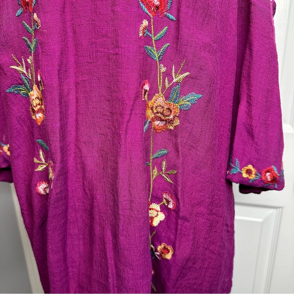 🌸UMGEE* Purple/Magenta Embroidered Cold Shoulder Blouse - Picture 4 of 10